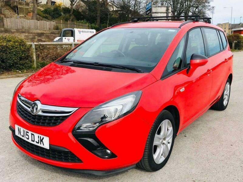 2015 Vauxhall Zafira Tourer 2.0 CDTi Exclusiv 5dr in Baildon, West