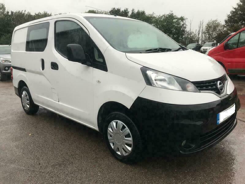 NISSAN NV200 1.5 dCi Acenta Van Euro 6 crew van in Bicester