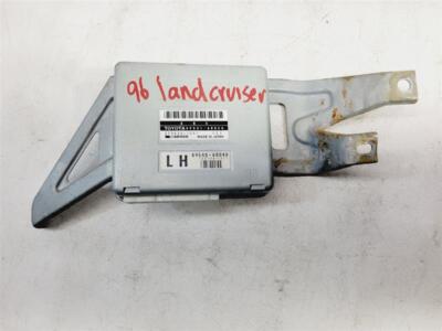 1995 96 97 TOYOTA LAND CRUISER ABS ANTI SKID CONTROL MODULE