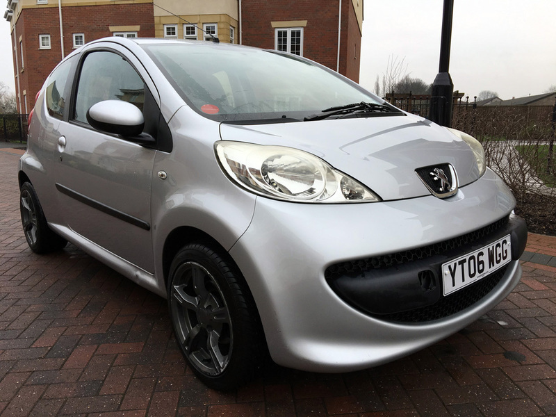 Peugeot 107 2006