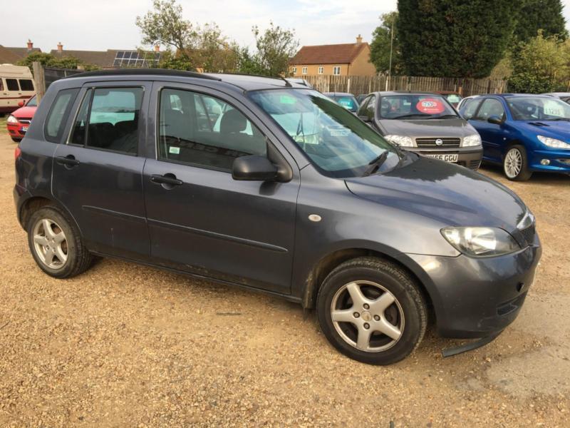 Mazda 2 2004