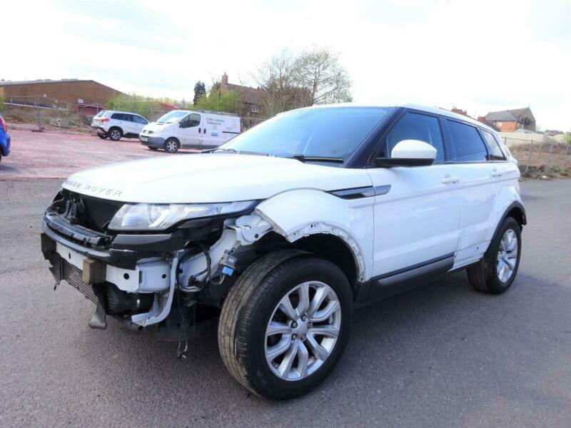 Damaged Range Rover for sale in UK View 49 bargains