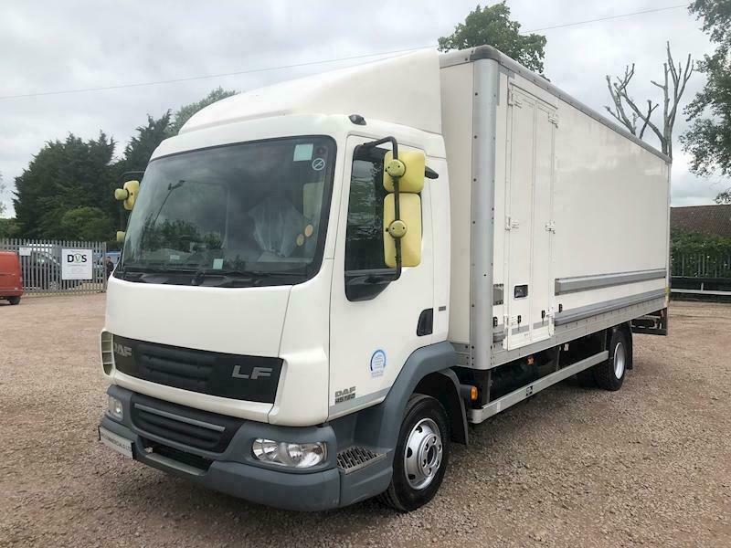 2013-daf-lf-45-160-4-5-box-lorry-side-door-tail-lift-7-5-ton-in