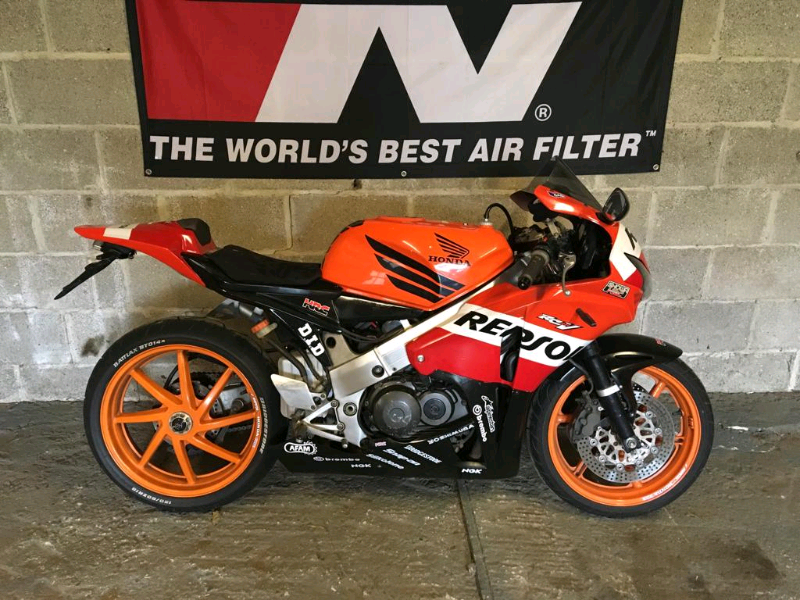 honda cbr 400 repsol