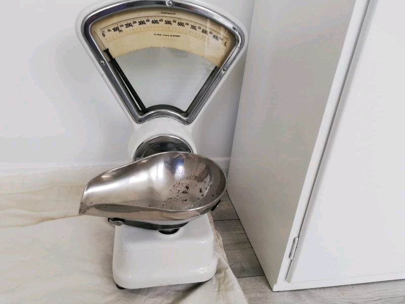 Traditional kitchen scales | in Crawley, West Sussex | Gumtree