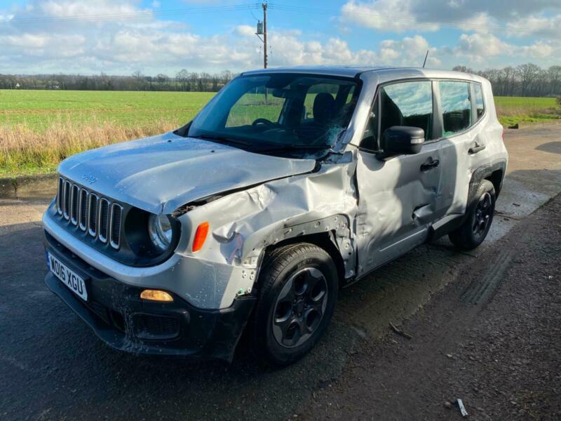 2016 Jeep Renegade 1.6 Multijet Sport 5dr DAMAGED REPAIRABLE SALVAGE
