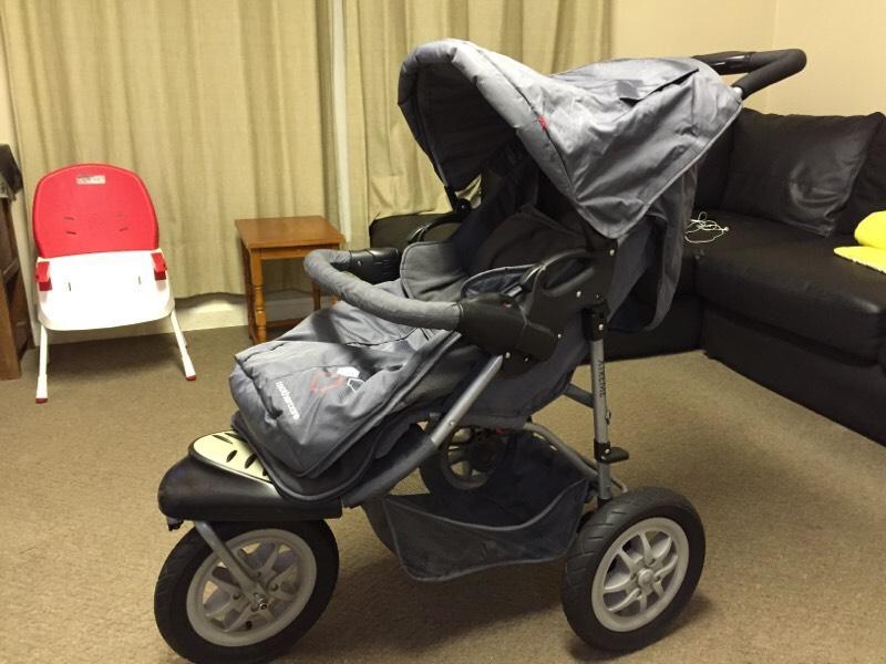 Mothercare Xtreme 3 Wheel Pushchair in Sheffield, South Yorkshire