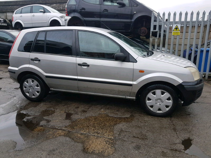 Ford fusion 2005 года