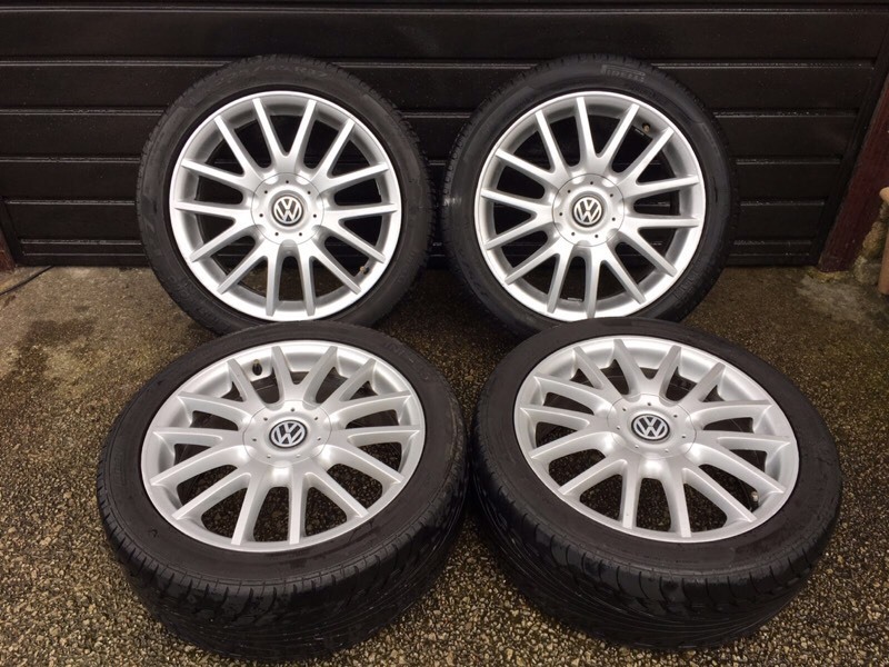 Genuine VW Golf MK5 GT TDI Jetta 17" alloy wheels Ronal Classix in Bradford, West Yorkshire