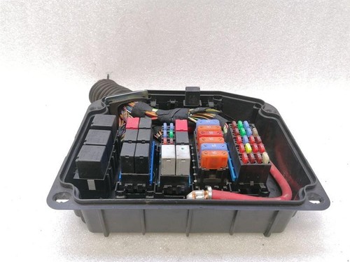 MASERATI GRANTURISMO M145 Fuse Box MASERATI Sicherungskasten
