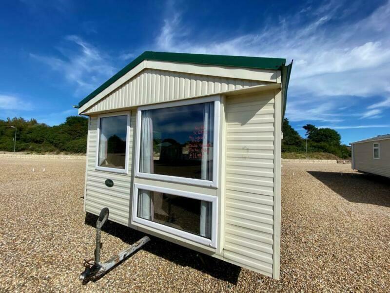 Static Caravan Mobile Home Atlas Lakeland 36x12ft 3 Beds SC6820 in