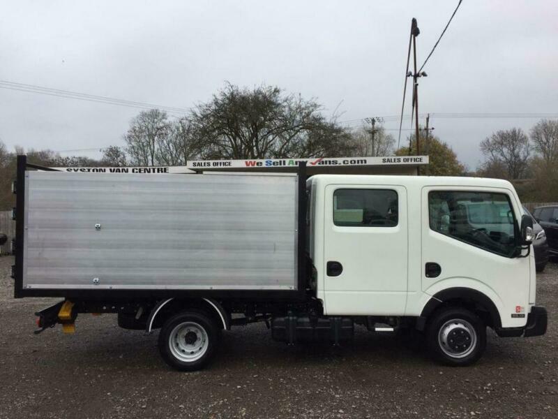 Nissan cabstar 2015