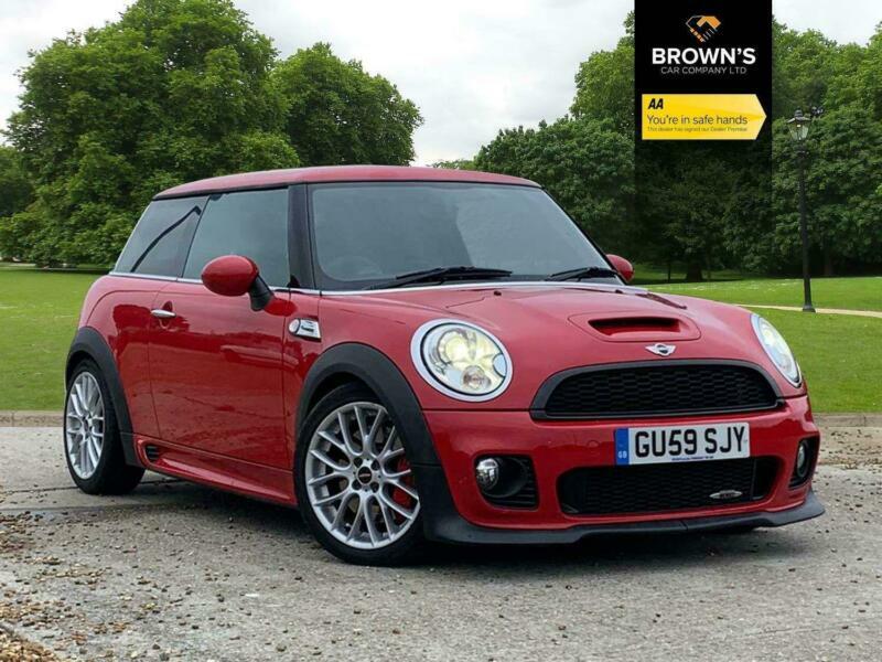 Mini hatch машина