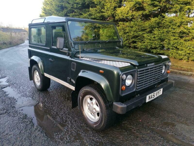 LAND ROVER DEFENDER 90 COUNTY STATION WAGON TD5 6 SEATER | in Bacup