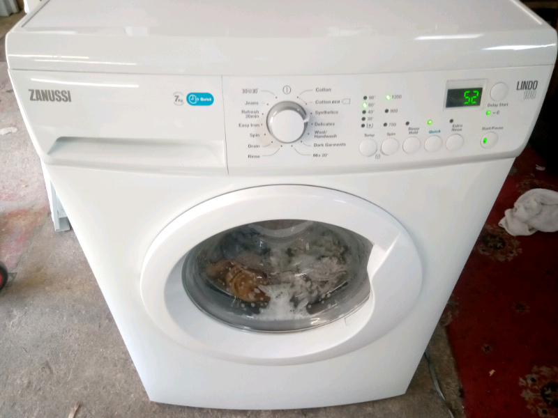 ZANUSSI LINDOS 100 7KG FAST WASH WASHING MACHINE in Maybole, South