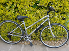 Ladies hybrid bike, aluminum frame 