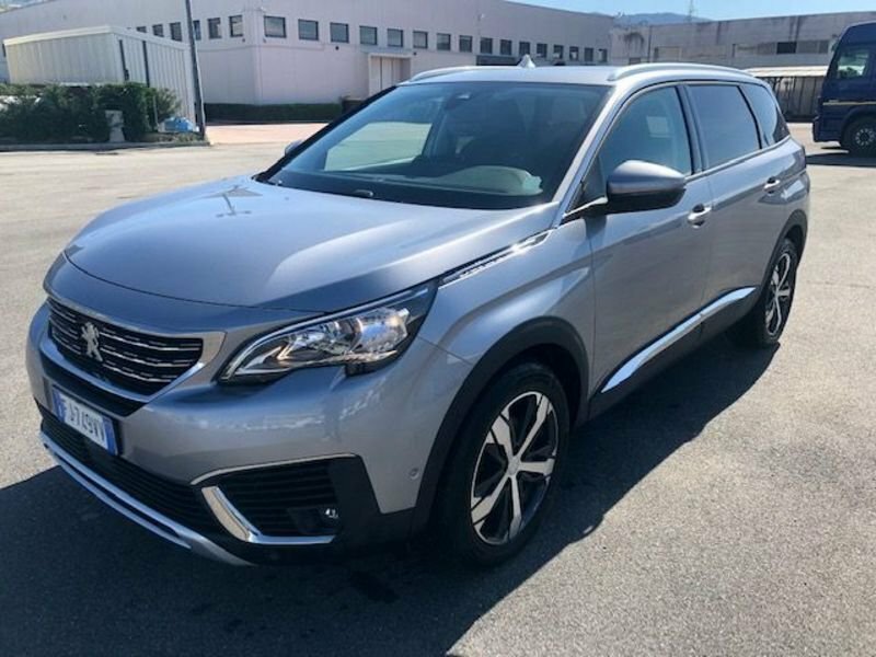 Peugeot 5008 Bluehdi 120 S S Allure 7 Posti Usata 47 476 Km 23 500 A Rende 149323869 Automobile It