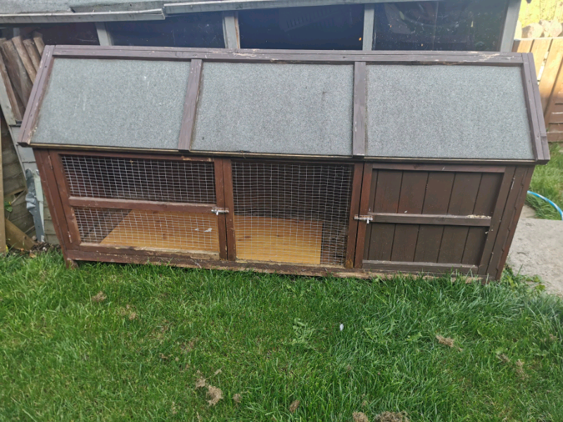 6ft rabbit hutch in Matlock, Derbyshire Gumtree