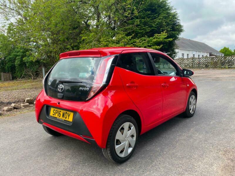 2016 TOYOTA AUGO 1.0 VVTI XPLAY 5DR 53,000 MILES FULL SERVICE HISTORY