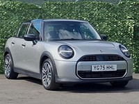 2025 MINI Cooper 1.5 C Classic 5dr Auto HATCHBACK PETROL Automatic