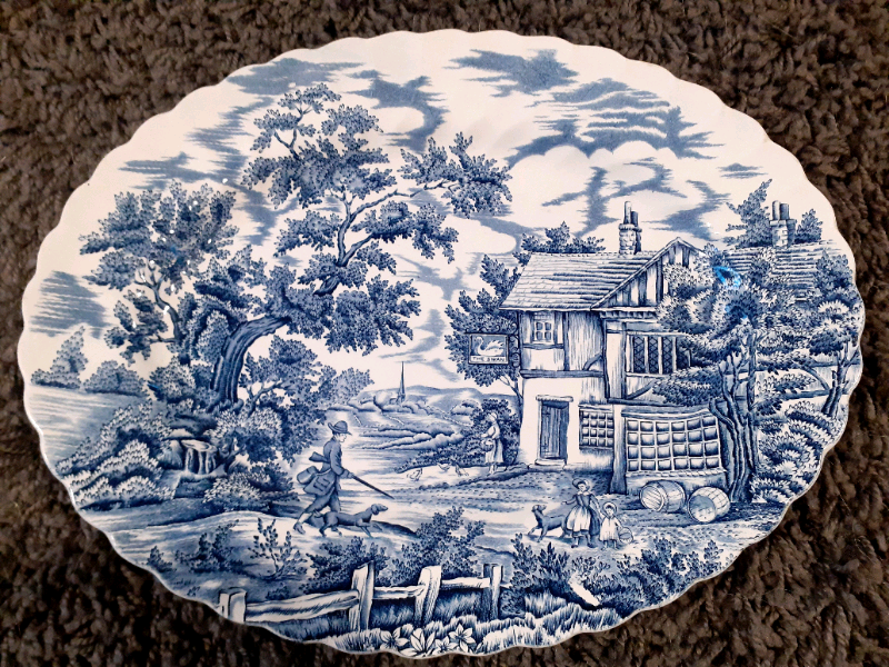 The hunter by myott serving plate in Leicester, Leicestershire Gumtree