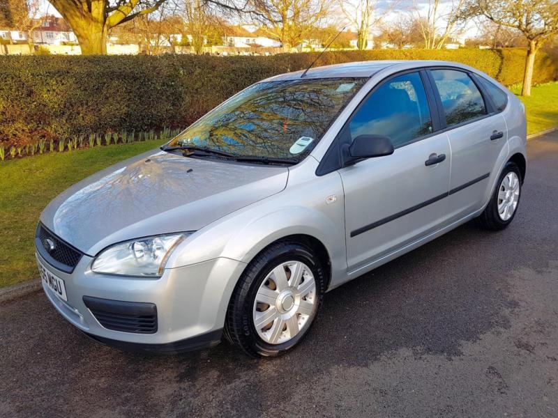 FORD FOCUS 1.6 LX (A/C) 5 DOOR AUTOMATIC 2005 SILVER ** NEW