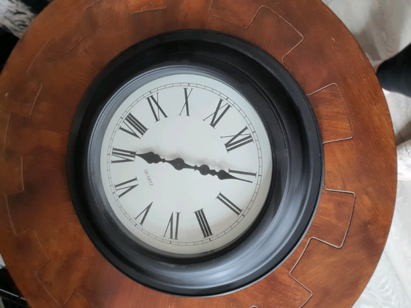 Wall clock in Nottingham, Nottinghamshire Gumtree