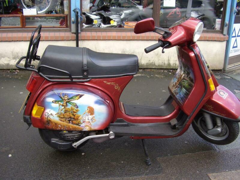 VESPA COSA LX 200 1991 4,878 Mls 200cc, UNIQUE PAINT JOB !!! in