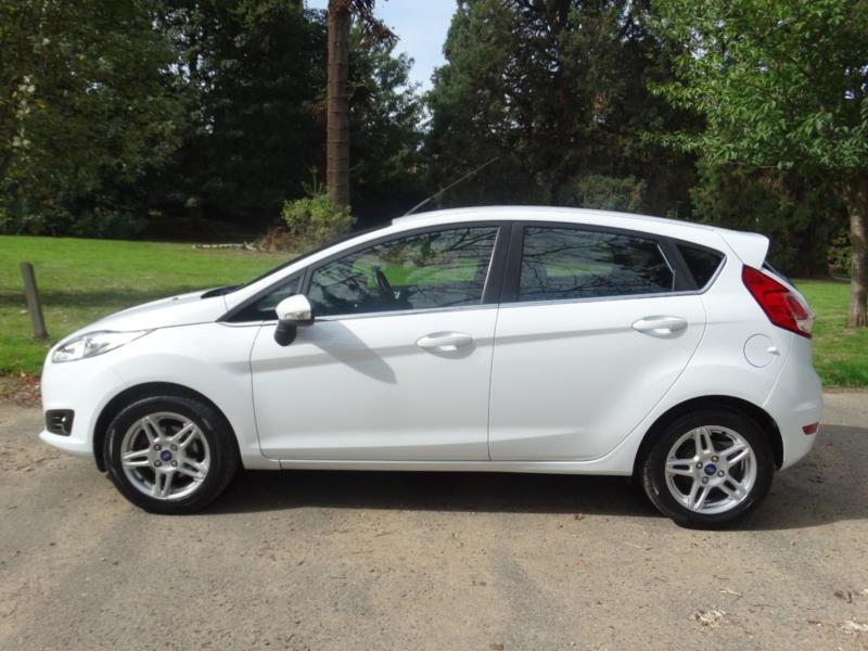 Ford Fiesta 2013 White