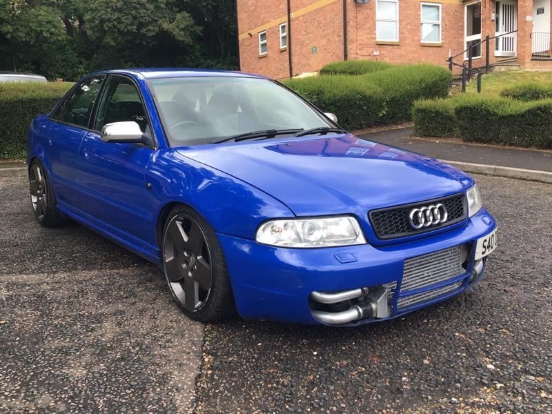Audi s4 b4