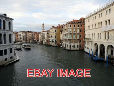 PHOTO  VENICE THE GRAND CANAL  FROM THE RIALTO BRIDGE (2)