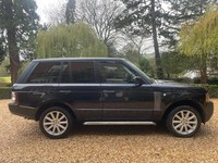 Land Rover Range Rover 4.4 TD V8 Vogue SUV 5dr Diesel Auto 4WD Euro 5 (313 bhp) 