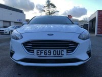FRONT & REAR PARKING SENSORS - CRUISE CONTROL
