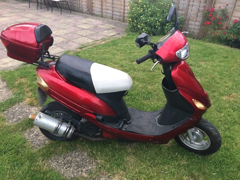 Direct bike db50qt11 Moped 50cc in Chesham, Buckinghamshire Gumtree