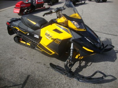 2013 Ski-Doo MX Z TNT 1200 Yellow
