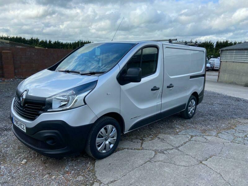 Renault trafic dci 120