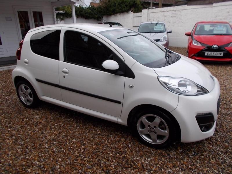 Peugeot 107 2012