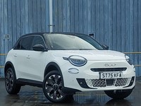 2025 Fiat 600 1.2 Hybrid 48V 136 La Prima 5dr eDCT-6 Hatchback Petrol Automatic