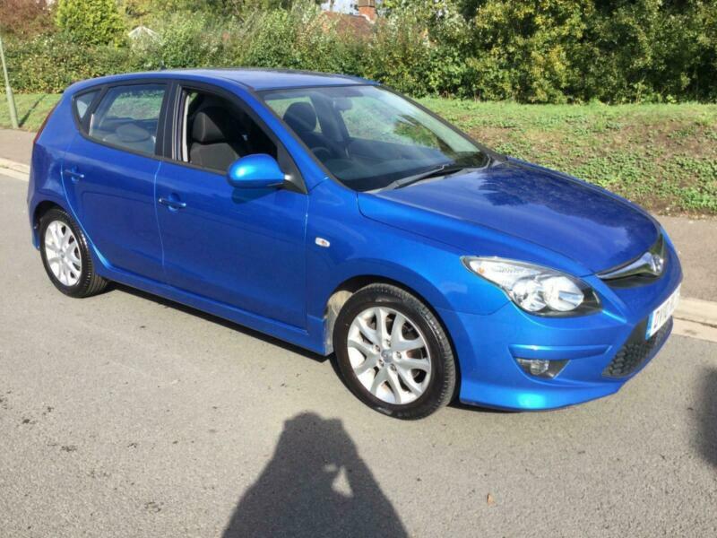 Hyundai i30 2010 характеристики