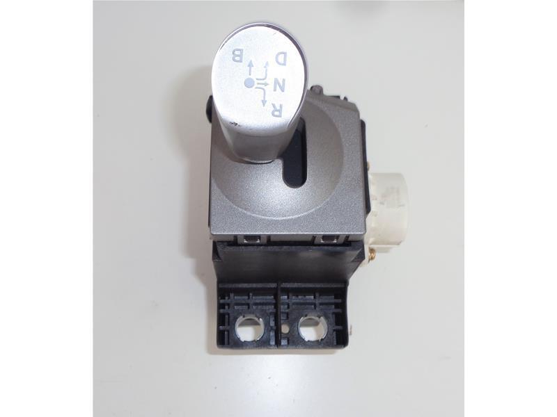 3356047022 Levier De Vitesse Pour Toyota Prius (W2) 1.5 Hybrid 1nzfxe 16122