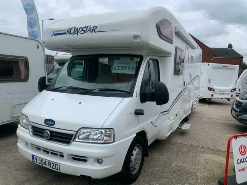 Lunar Roadstar 786 Fixed Bed End Bathroom Motorhome in Doncaster