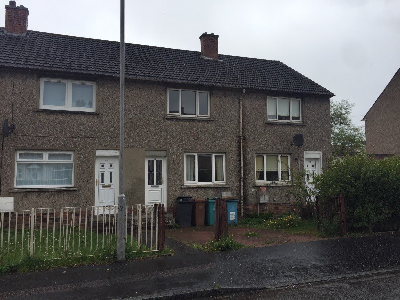 Two bedroom terraced house offered to let / for rent in Airdrie in