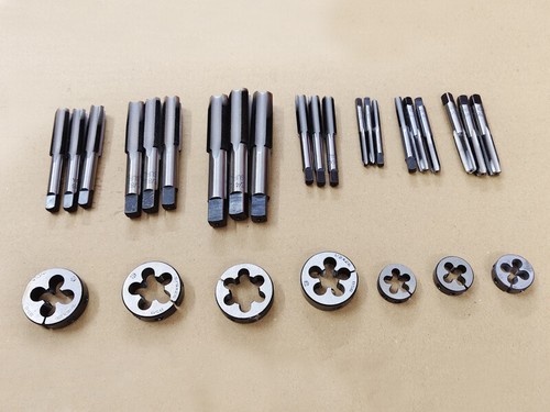 KIT 26 ROBINETS & MATRICES TPI 1/4