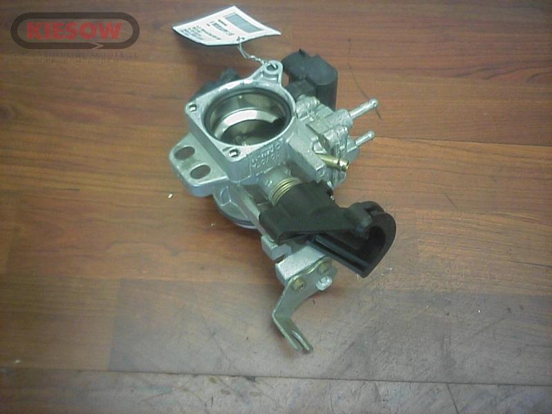 Drosselklappe 1,3 Ga 222l00j0l0 Toyota Yaris Bj: 2003