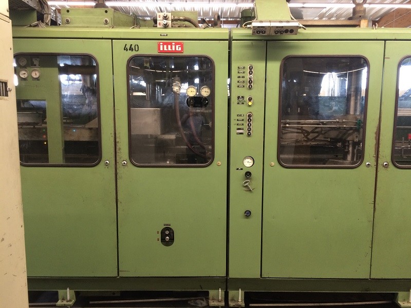 (1989) ILLIG RDKP 72d 4 Stations Thermoforming Machine