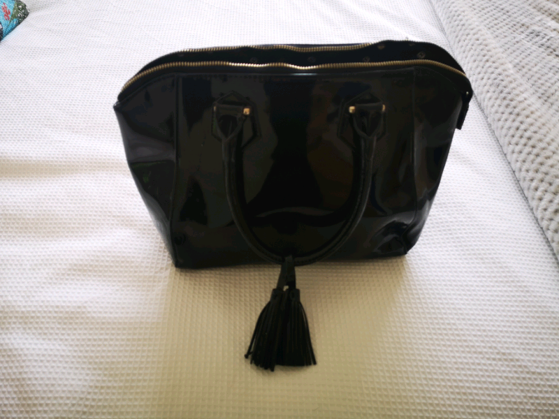 Debenhams Collection black patent handbag in Whitchurch, Cardiff