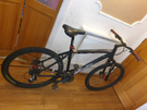 Specialized Rockhopper unisex mountain in fabulous condition. 