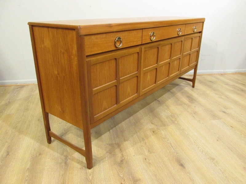 Parker knoll Nathan rare Danish retro 70's Vintage solid teak sideboard drinks Can