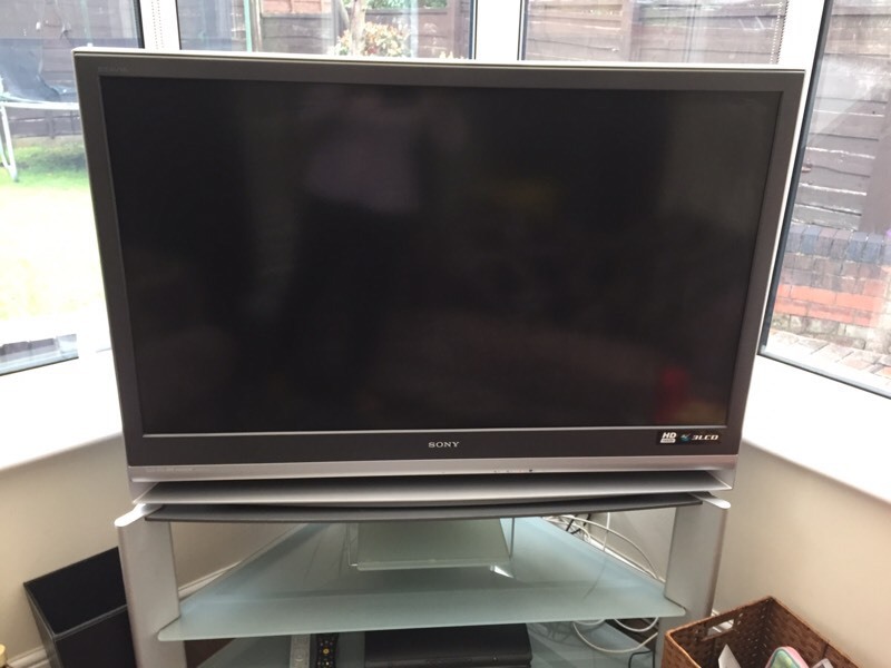Sony Bravia rear projection 50 inch tv including stand in Worsley