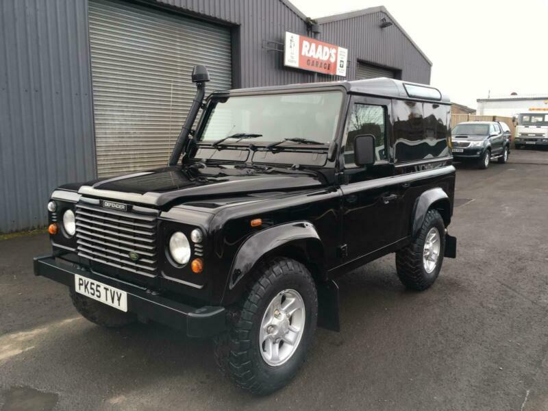 Land rover defender 2005